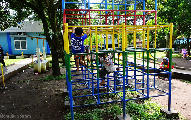 Taman Zebra: Surga Bermain di Jantung Kota Cilacap